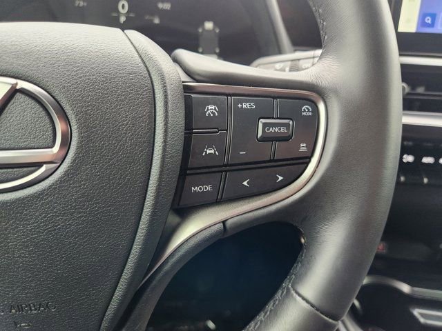 Used 2025 Lexus UX 300h FWD w/ Accessory Package (Z2) image 39