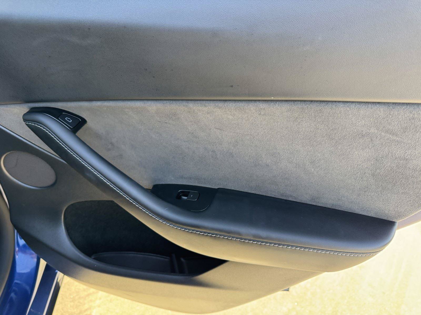 Used 2024 Tesla Model Y Long Range RWD image 11