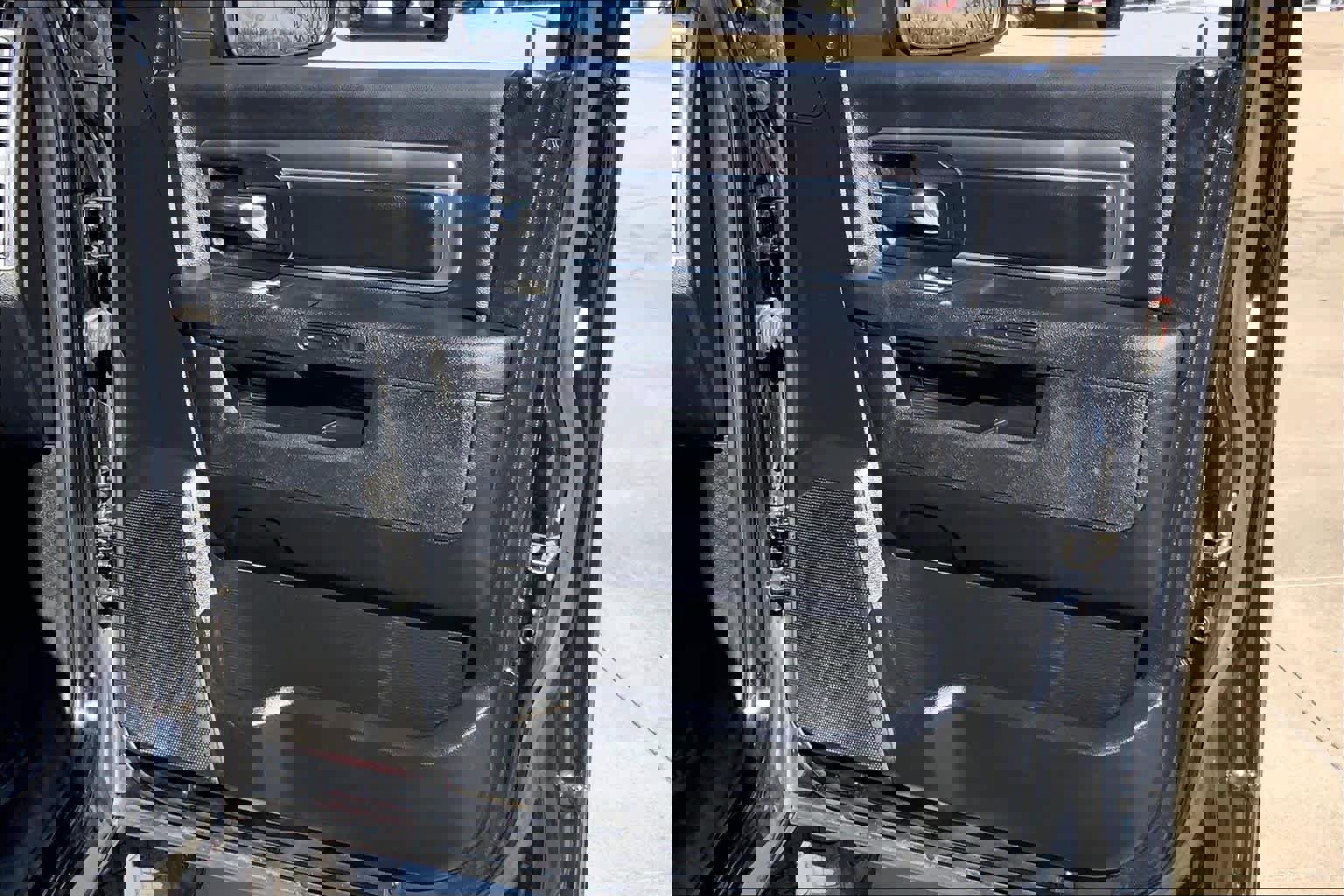 Used 2021 RAM 1500 Classic Warlock image 22