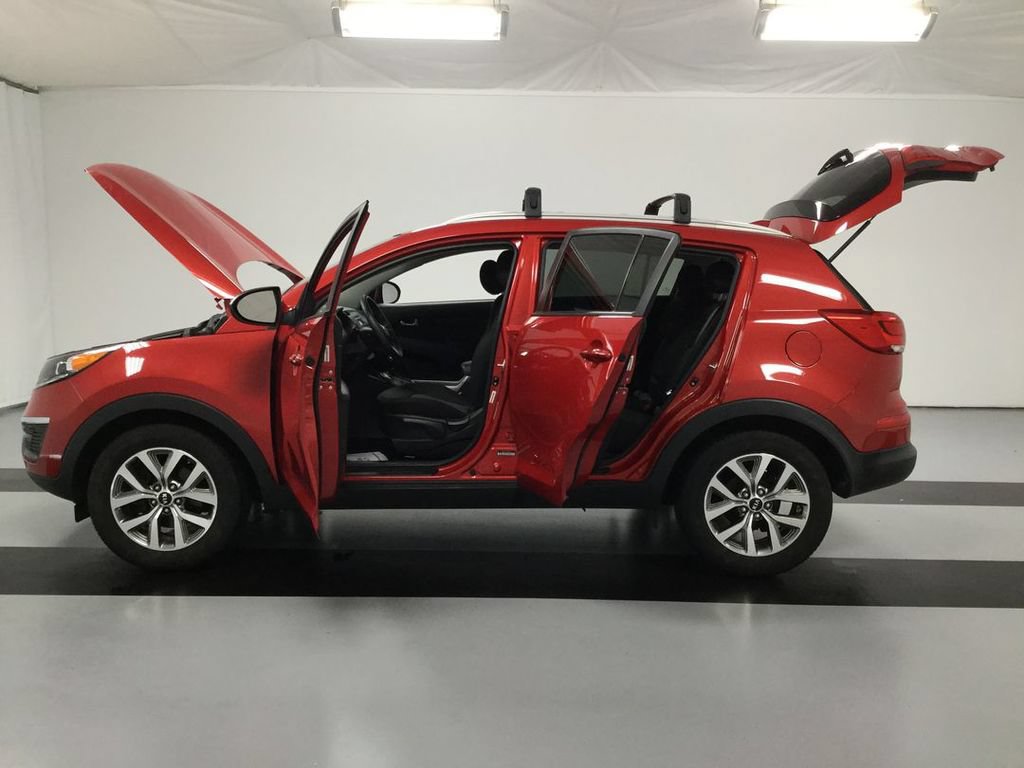 Used 2015 Kia Sportage LX FWD image 3