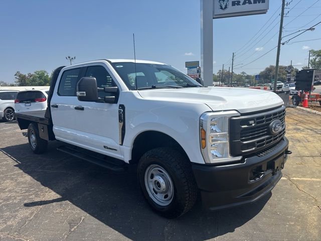 Used 2024 Ford F250 XL image 1