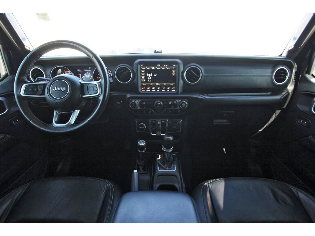 Used 2019 Jeep Wrangler Unlimited Sahara image 9