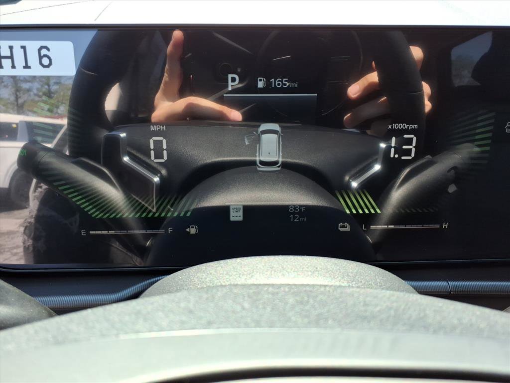 New 2026 Kia Sportage EX w/ EX Panoramic Sunroof Package image 18