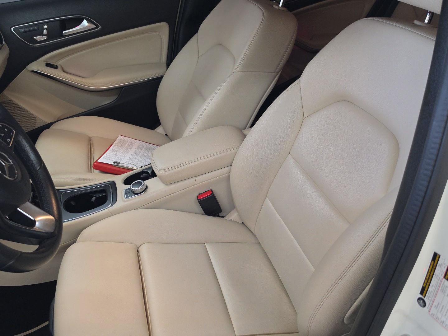 Used 2018 Mercedes-Benz GLA 250 4MATIC image 6