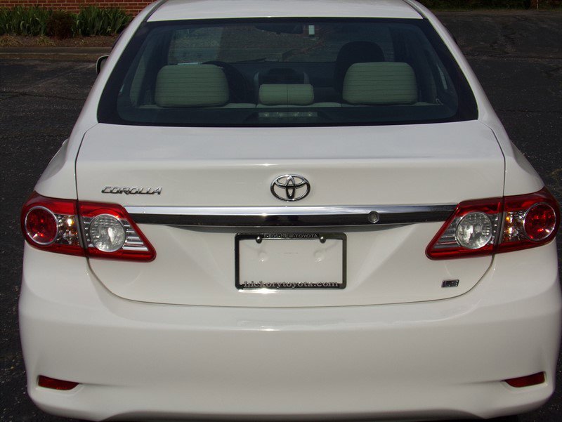 Used 2012 Toyota Corolla L image 5