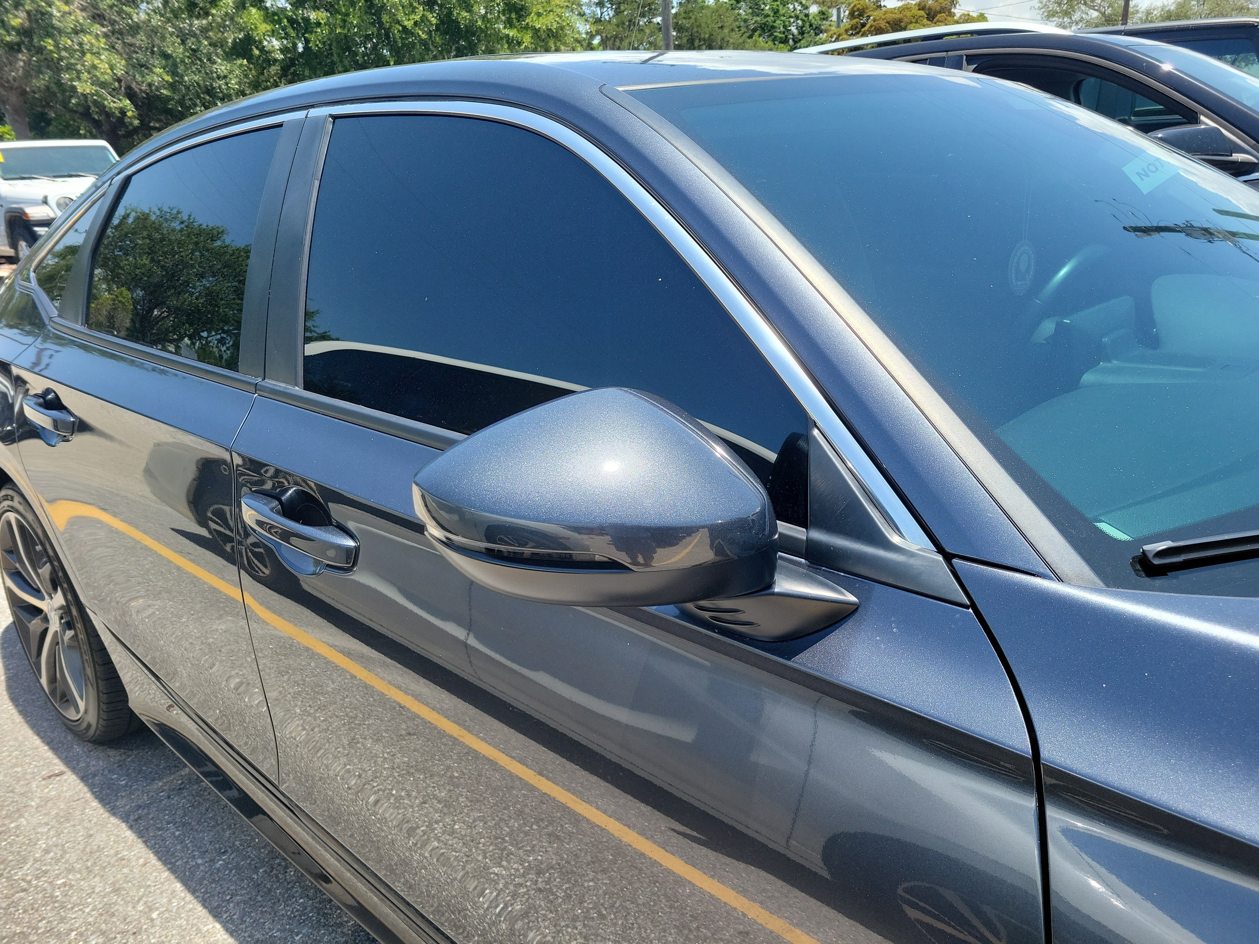 Used 2022 Honda Civic Touring image 8