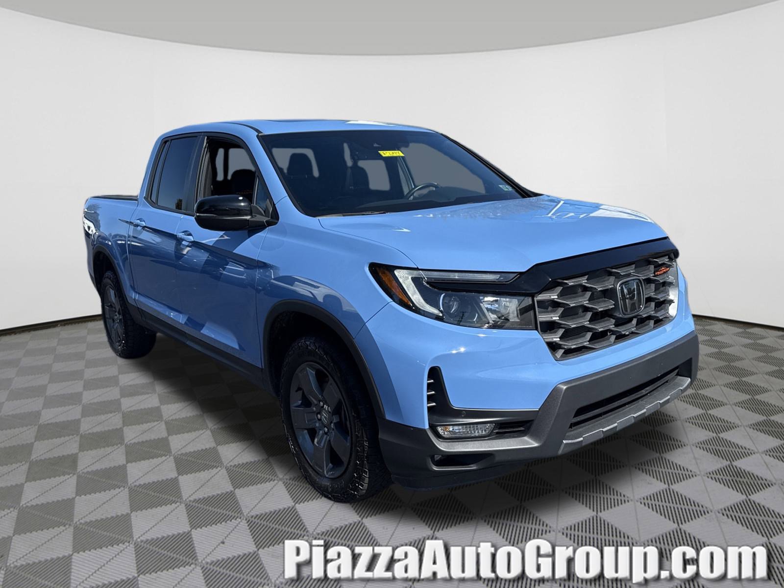 Certified 2024 Honda Ridgeline TrailSport image 1