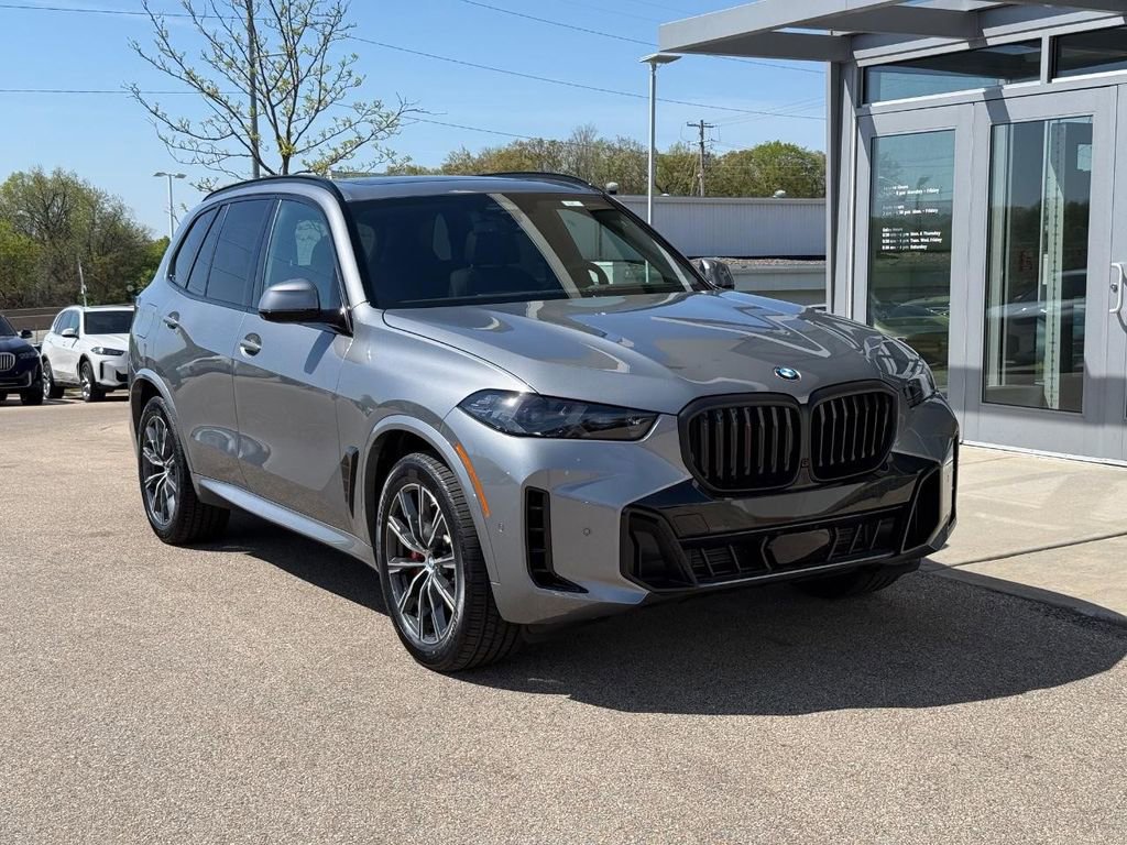 Used 2026 BMW X5 xDrive40i AWD/4WD image 1