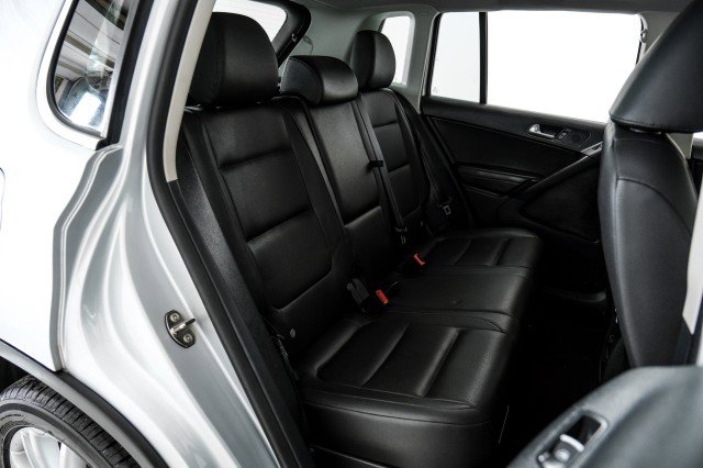 Used 2013 Volkswagen Tiguan SE AWD/4WD image 29