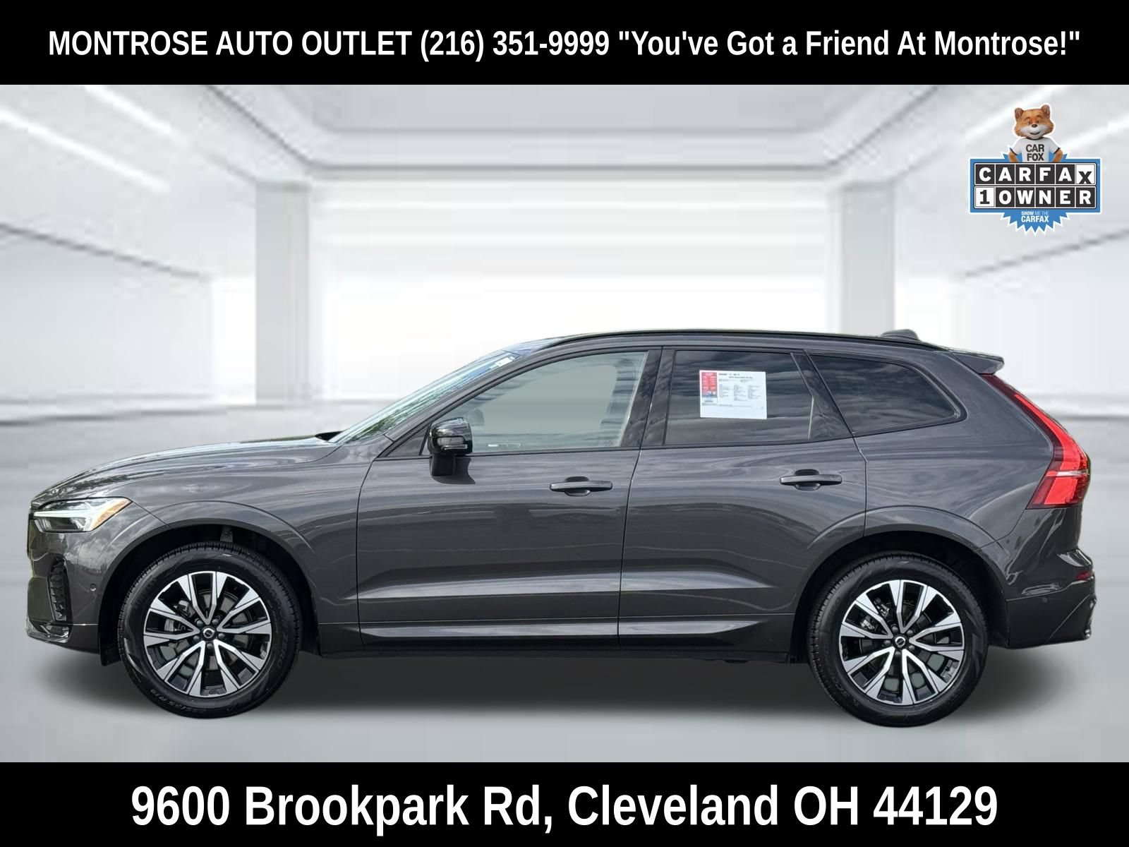 Certified 2025 Volvo XC60 B5 Plus w/ Climate Package AWD/4WD image 7