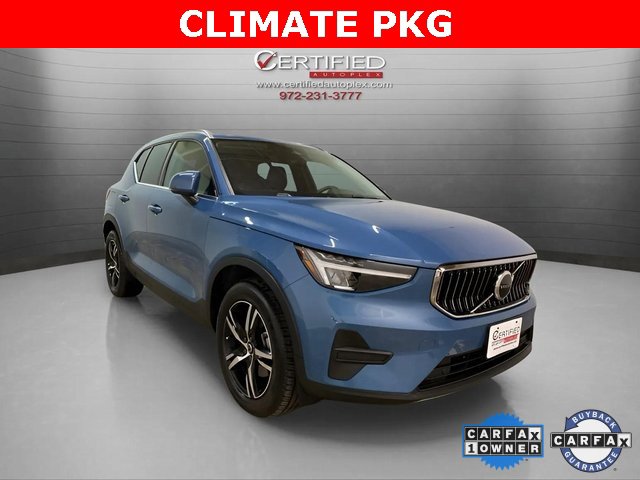 Used 2025 Volvo XC40 B5 Core image 3