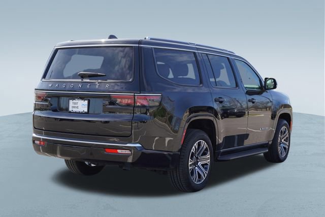Used 2024 Jeep Wagoneer 4WD w/ Premium Group I image 9
