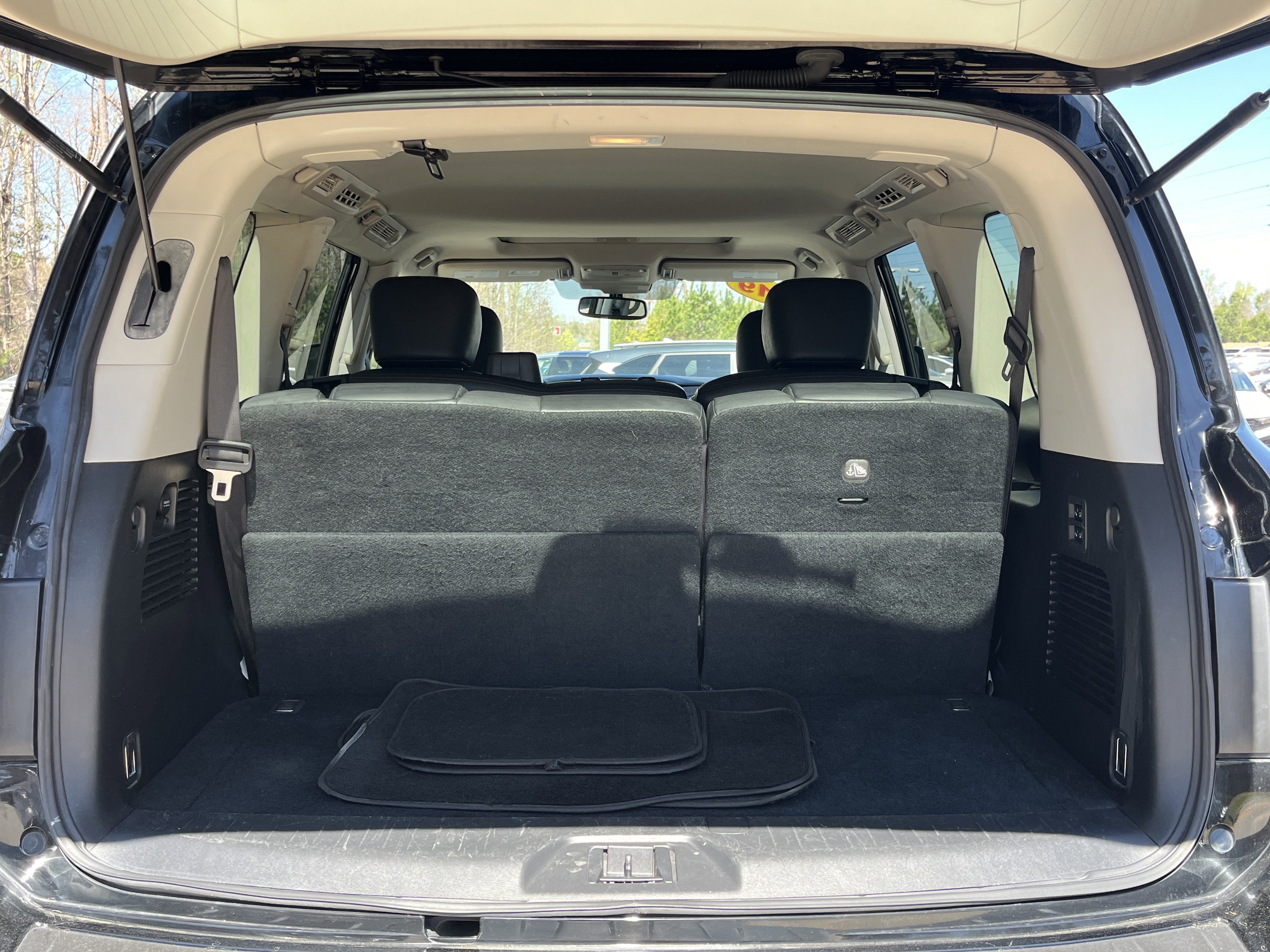 Used 2019 Nissan Armada SL w/ Premium Package RWD image 30