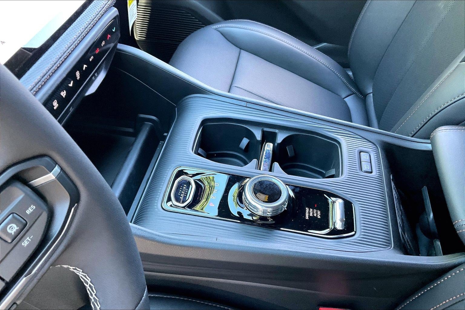 New 2026 Jeep Cherokee Limited AWD/4WD image 8