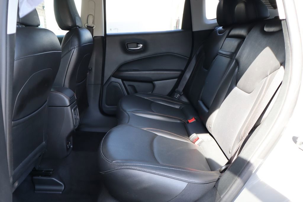 Used 2019 Jeep Compass Limited AWD/4WD image 35