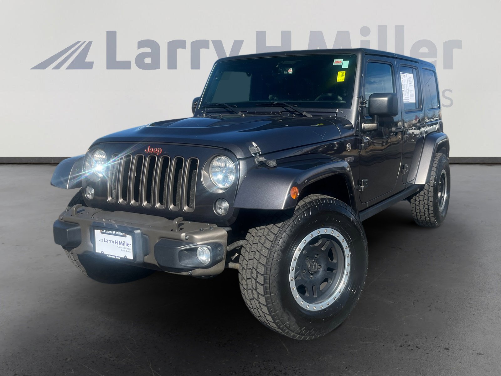 Used 2016 Jeep Wrangler Unlimited Sahara