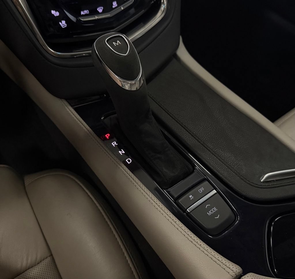 Used 2019 Cadillac CTS AWD Sedan w/ Seating Package image 22