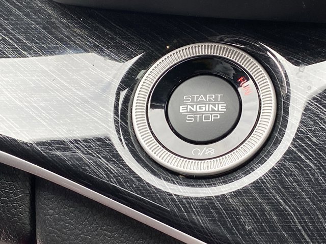 Used 2022 Jeep Grand Cherokee Trailhawk w/ Advanced Protech Group II image 17