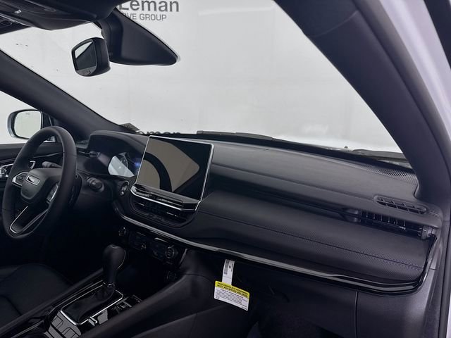New 2026 Jeep Compass Limited image 26