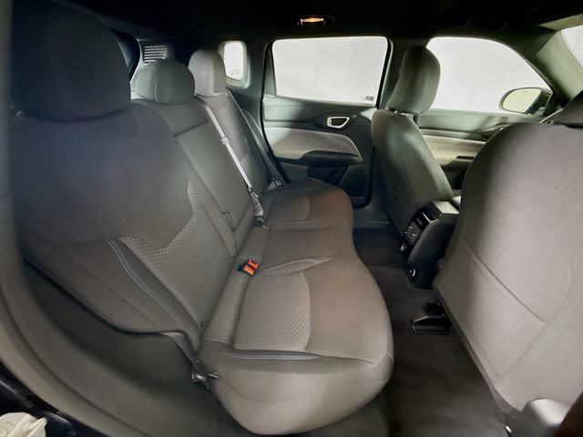 Used 2025 Jeep Compass Sport AWD/4WD image 24