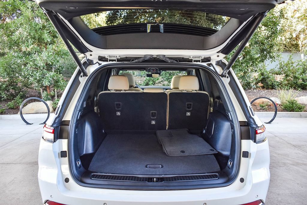 Used 2022 Jeep Grand Cherokee Limited 4xe w/ Luxury Tech Group II image 26