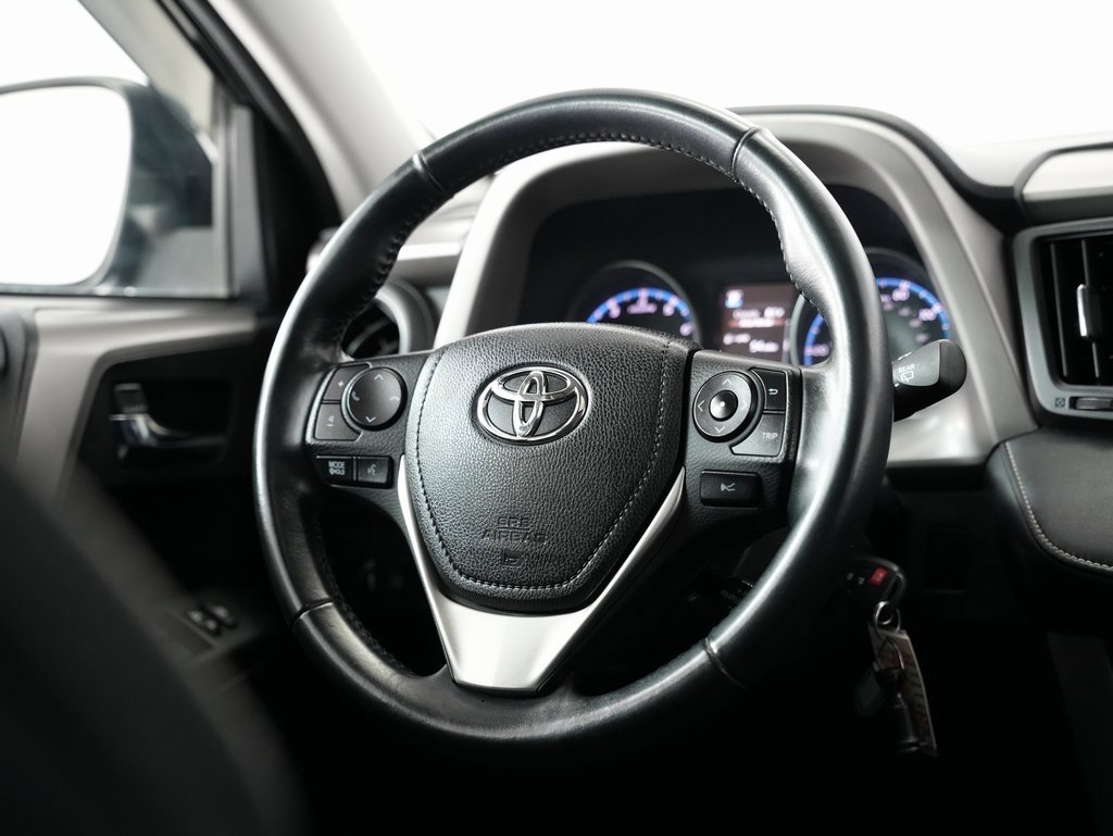 Used 2017 Toyota RAV4 XLE image 11