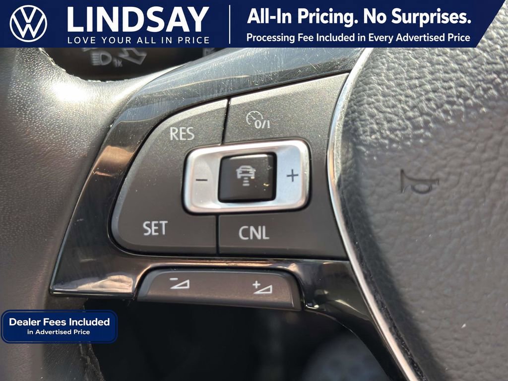 Used 2018 Volkswagen Tiguan SEL AWD/4WD image 20