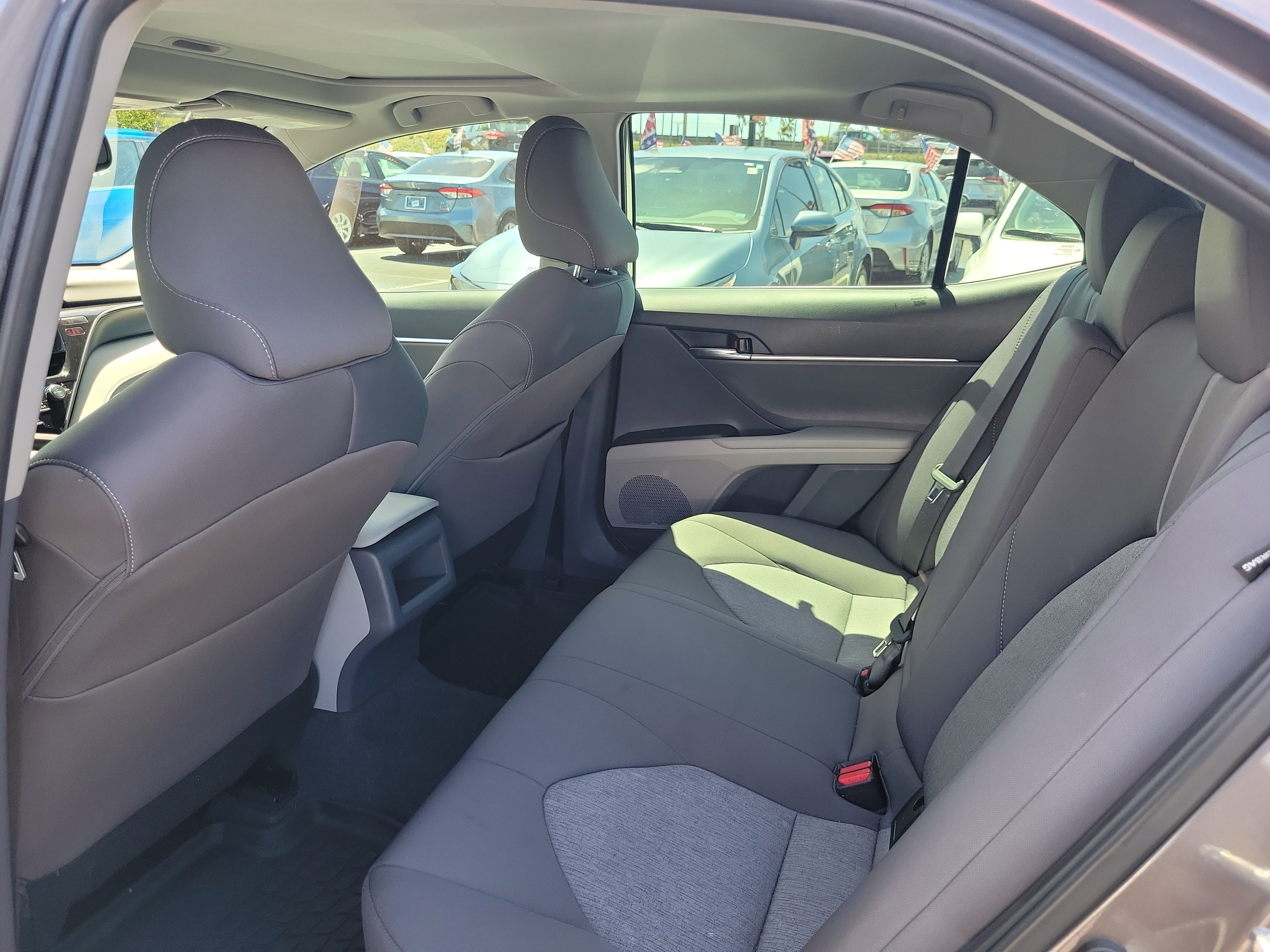 Used 2024 Toyota Camry LE w/ Convenience Package FWD image 18