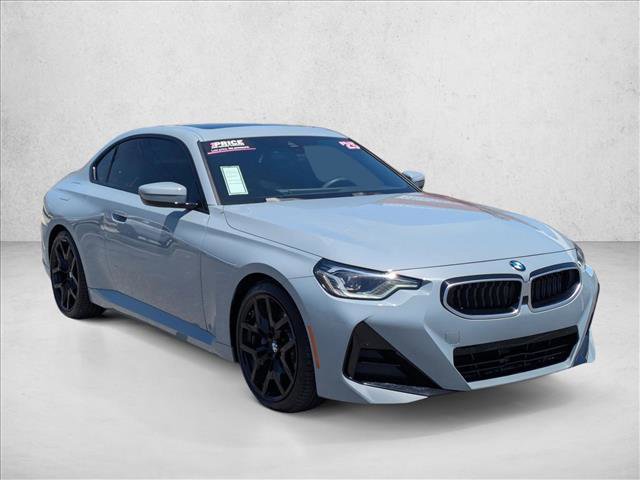 Used 2025 BMW 230i Coupe w/ M Sport Package RWD image 3