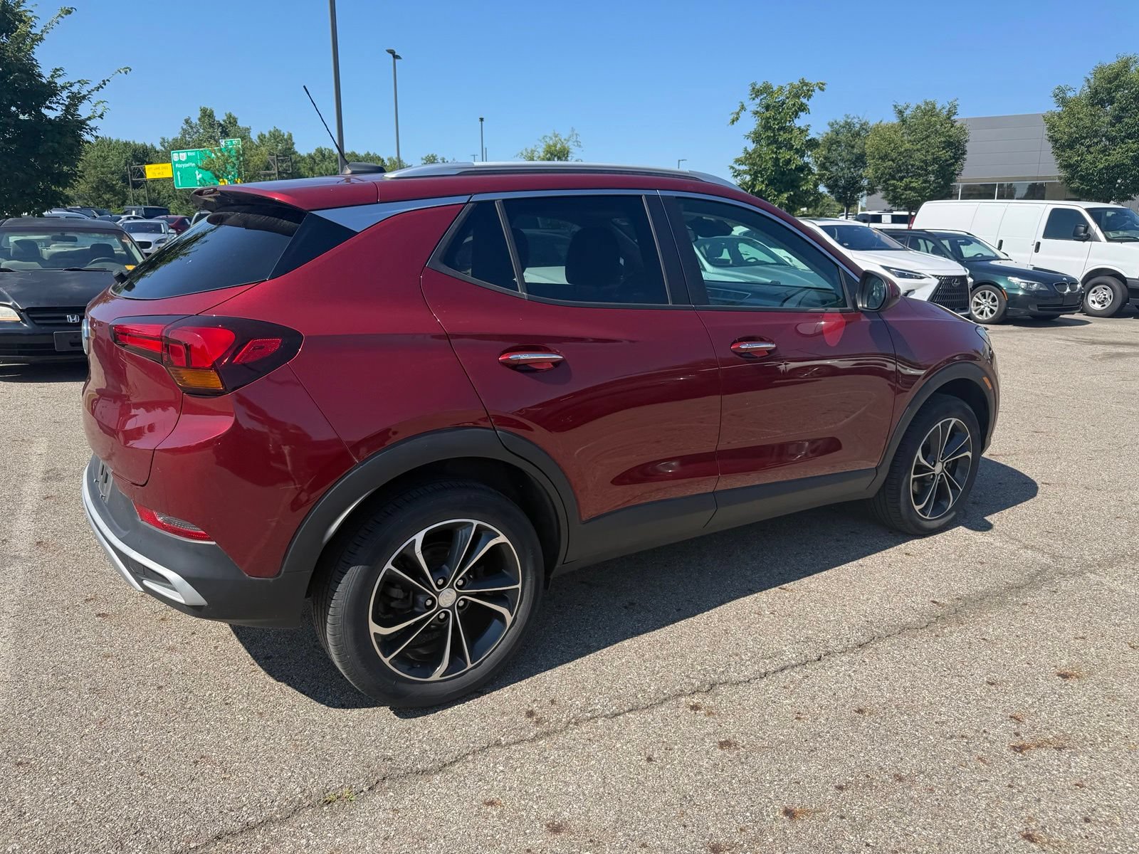 Used 2023 Buick Encore GX Select AWD/4WD image 5