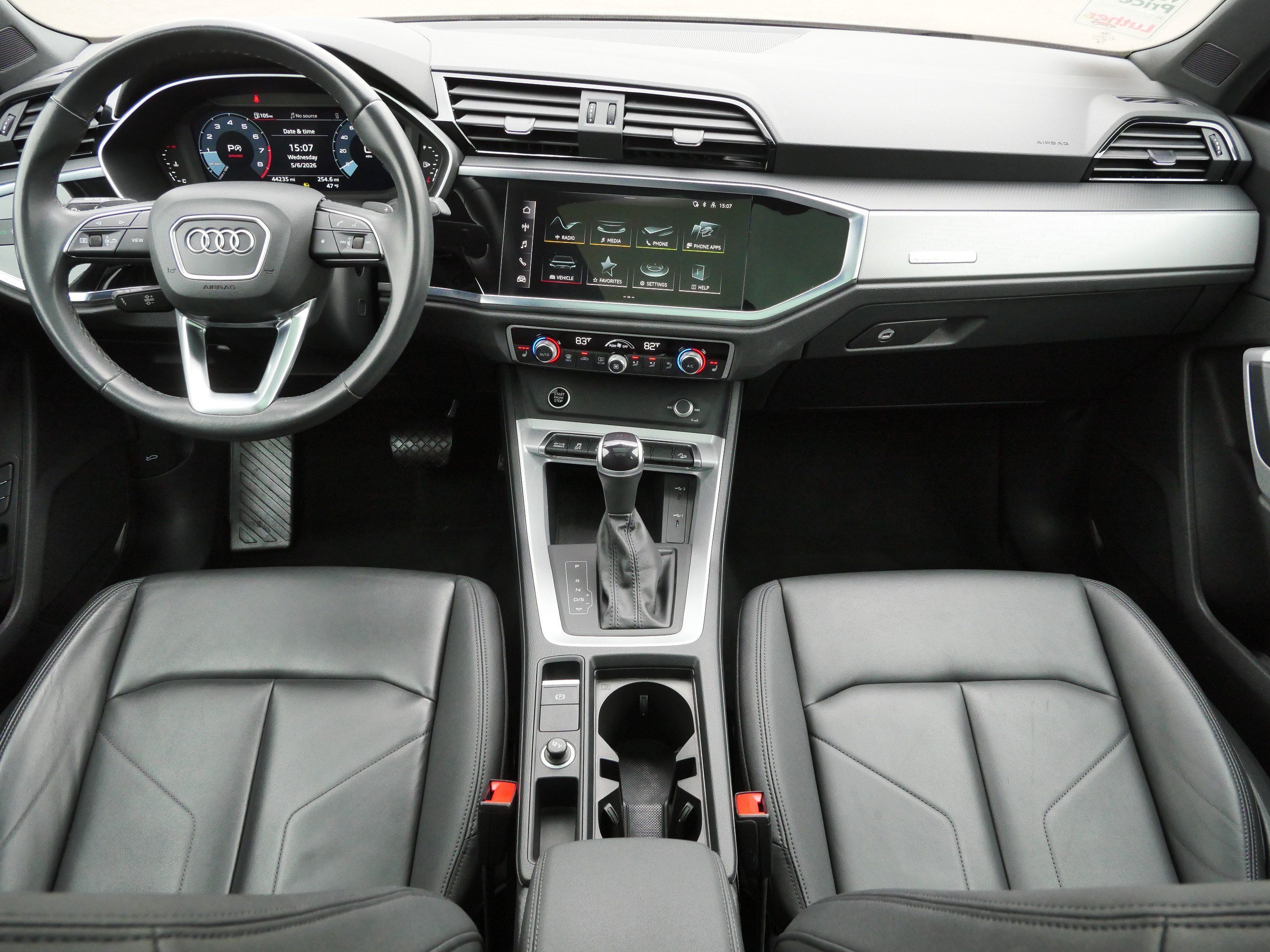 Used 2023 Audi Q3 2.0T Premium w/ Convenience Package AWD/4WD image 10