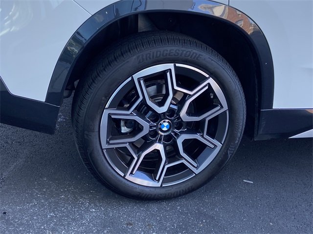 Certified 2025 BMW X1 xDrive28i w/ Convenience Package image 12