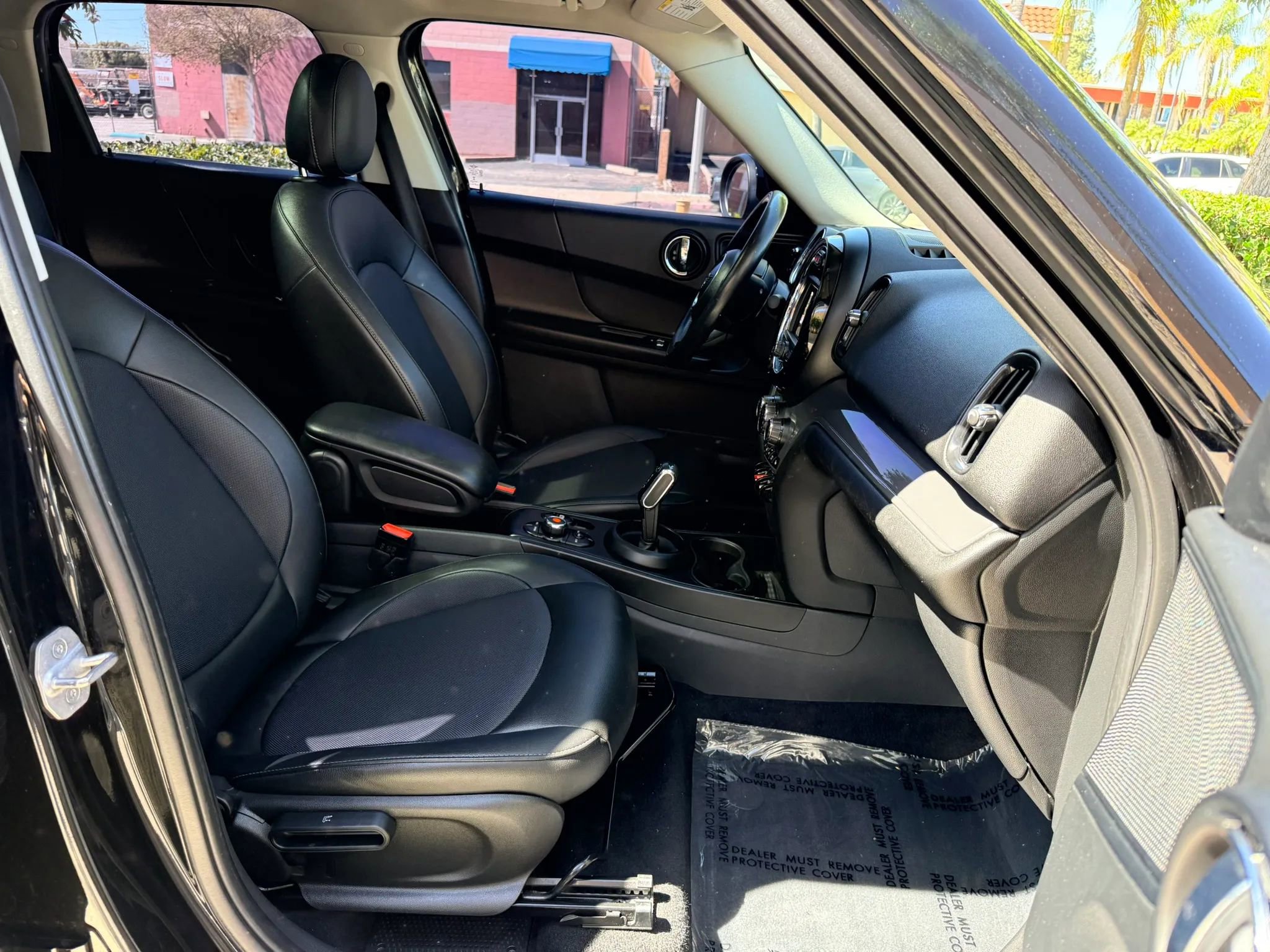 Used 2020 MINI Cooper Countryman FWD image 16