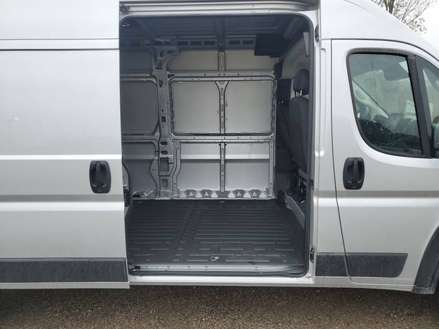 New 2026 RAM ProMaster 2500 w/ Quick Order Package 22G SLT FWD image 13