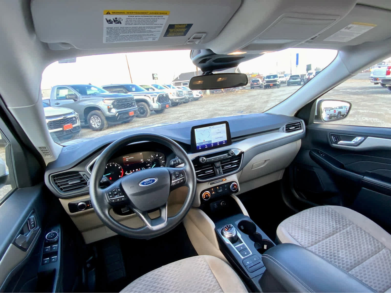 Used 2021 Ford Escape SE image 32