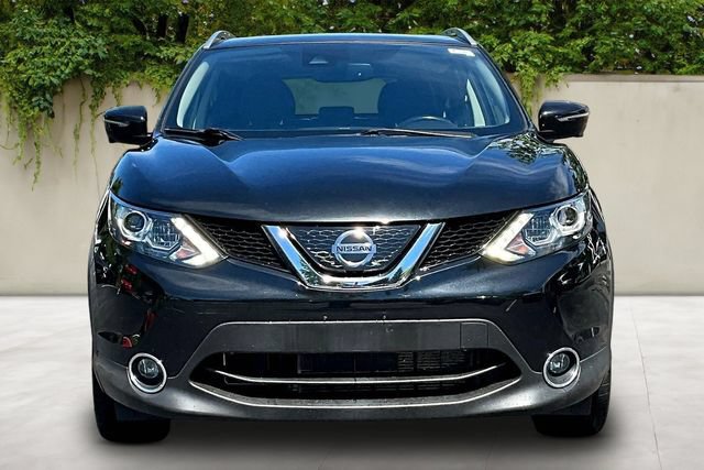 Used 2019 Nissan Rogue Sport SL w/ Premium Package AWD/4WD image 2