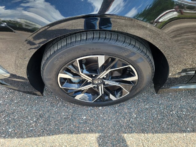 Used 2025 Hyundai Sonata SEL FWD image 6