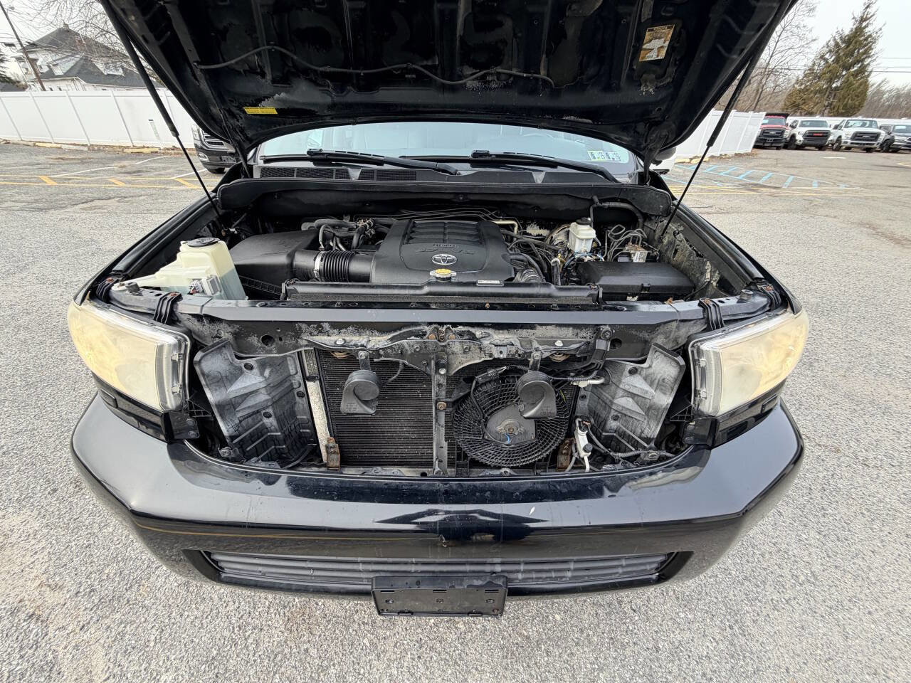 Used 2013 Toyota Sequoia SR5 w/ Premium Pkg image 30