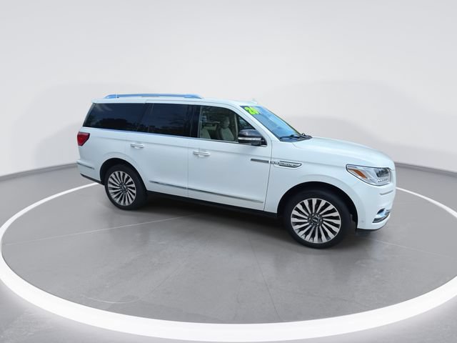 Used 2020 Lincoln Navigator Reserve w/ Luxury Package AWD/4WD image 9