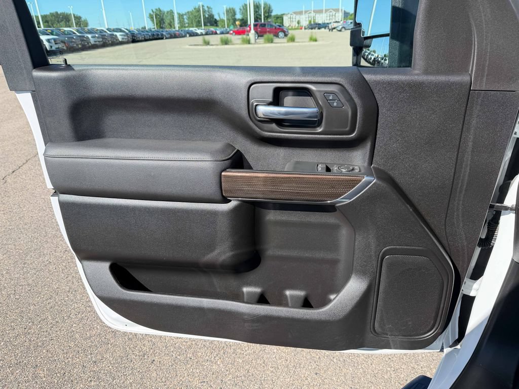 Used 2024 Chevrolet Silverado 3500 LT w/ Convenience Package AWD/4WD image 17