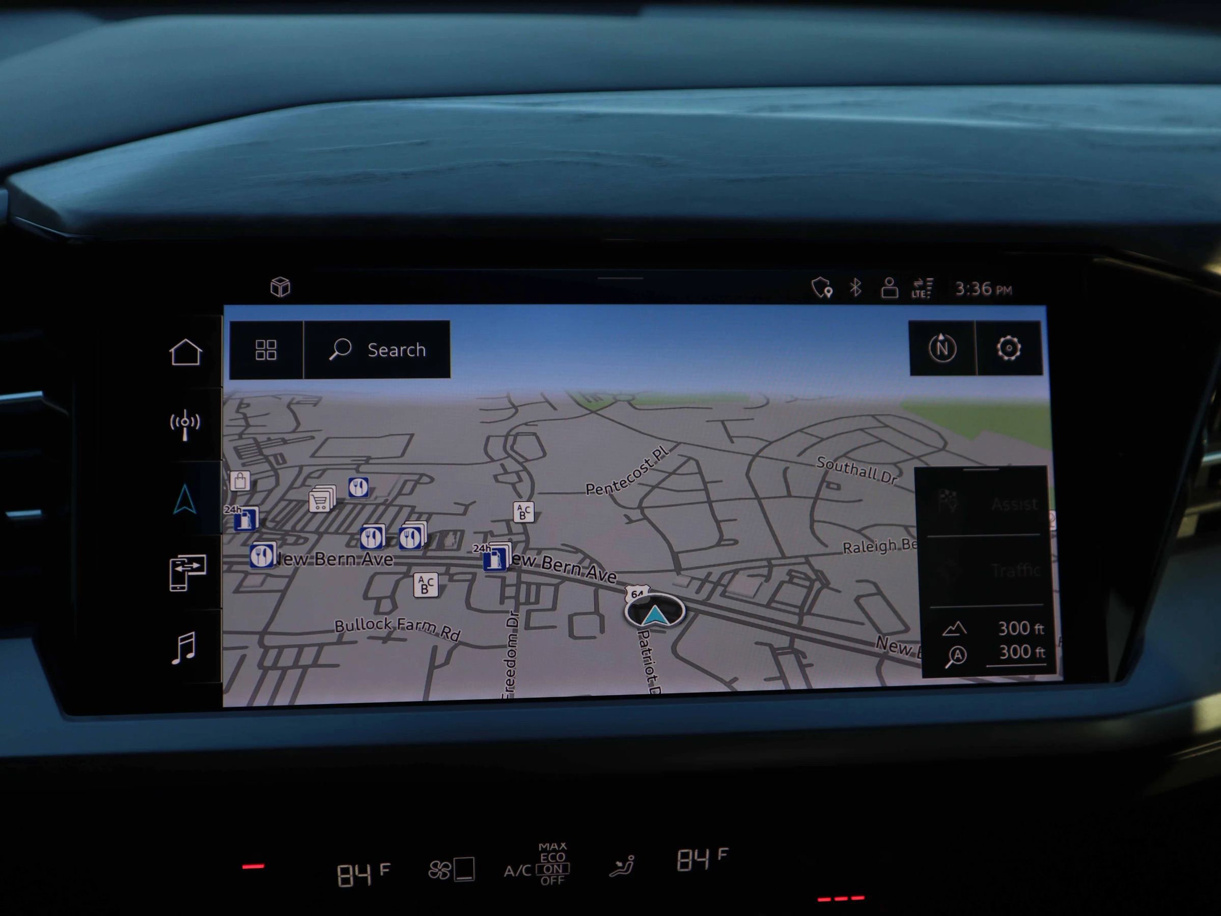 Used 2023 Audi Q4 e-tron Premium Plus w/ Premium Plus image 25