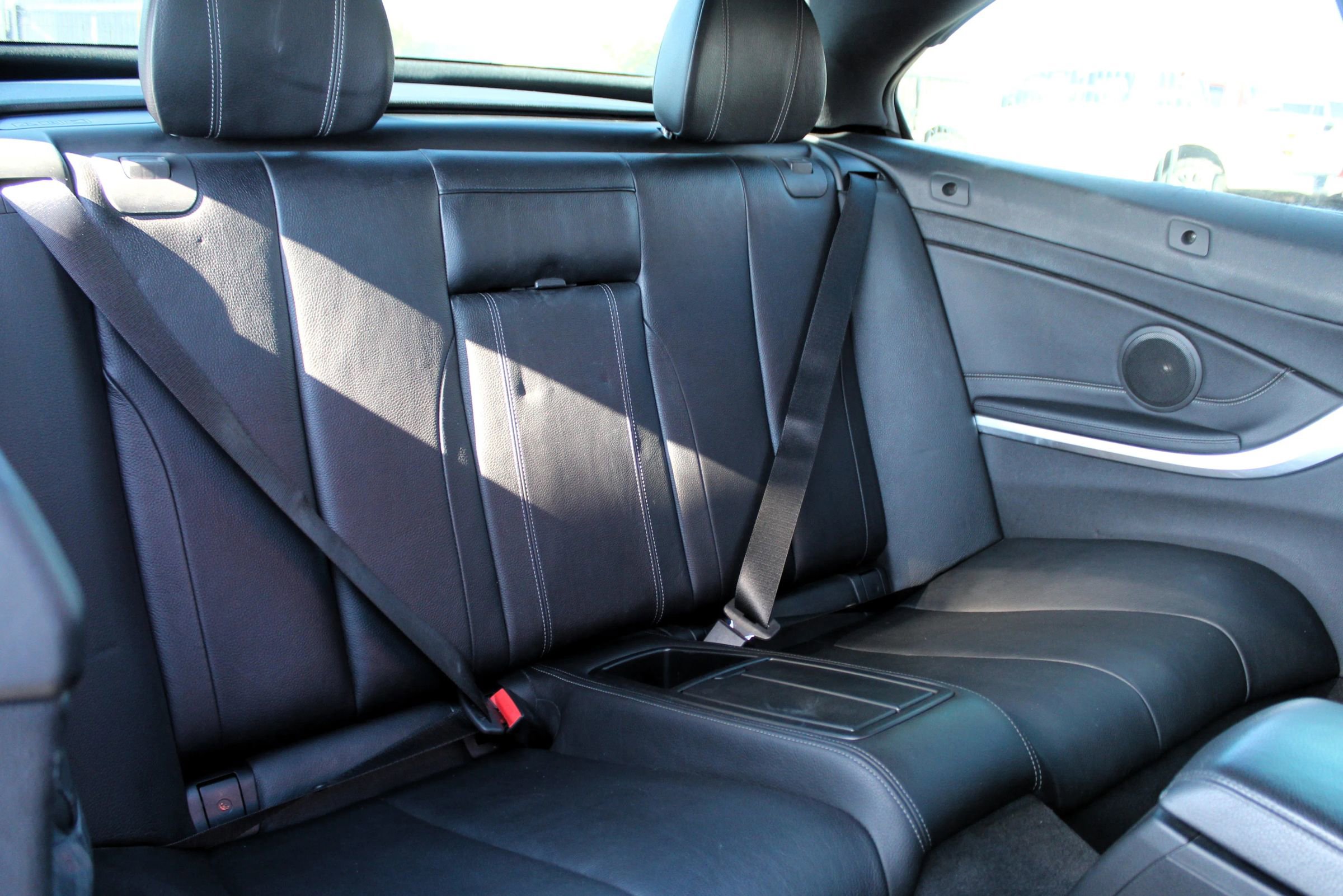 Used 2018 BMW 430i Convertible image 30