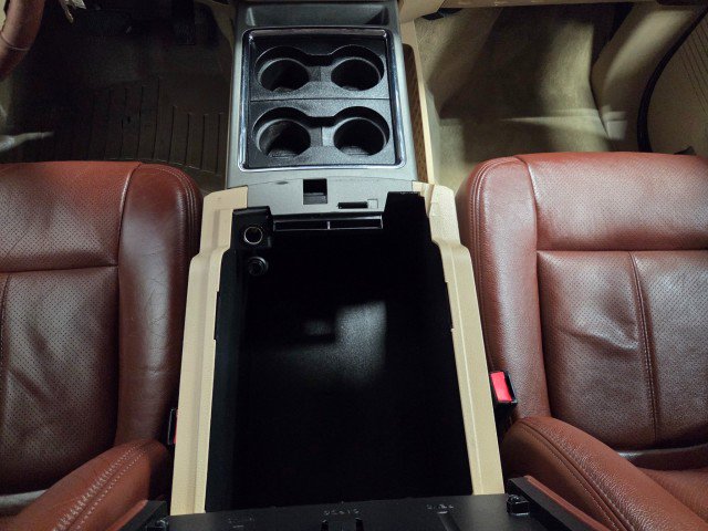 Used 2014 Ford F450 King Ranch w/ King Ranch Chrome Package image 85