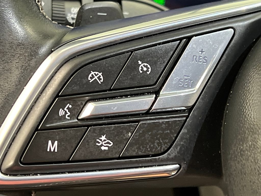 Used 2024 Buick Envision Sport Touring image 40