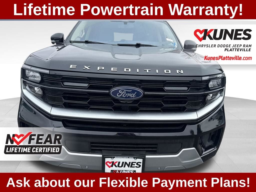 Used 2025 Ford Expedition Max Platinum image 11