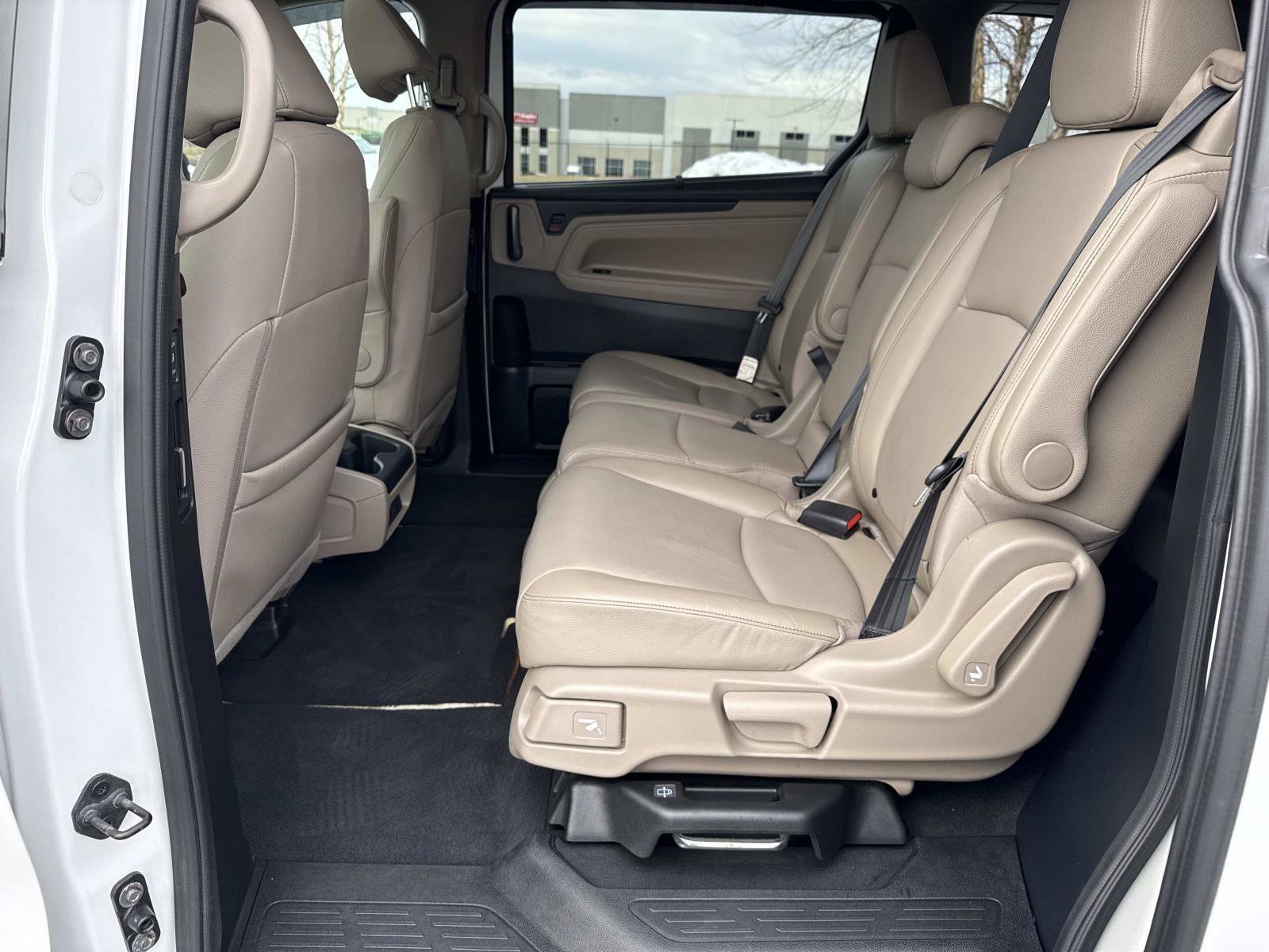 Used 2023 Honda Odyssey EX-L image 22