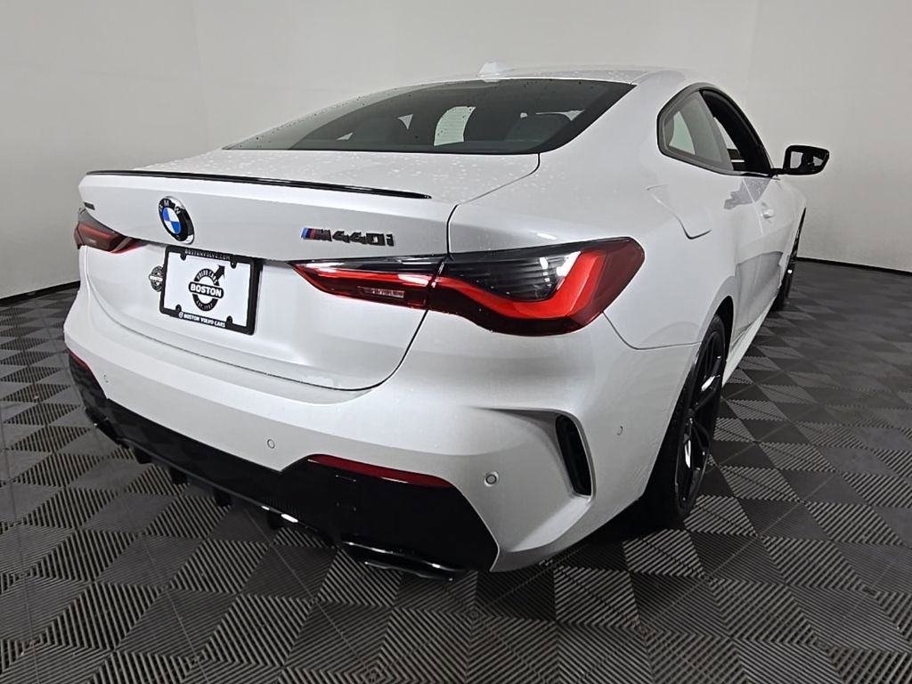 Used 2024 BMW 440i xDrive Coupe w/ Premium Package AWD/4WD image 10
