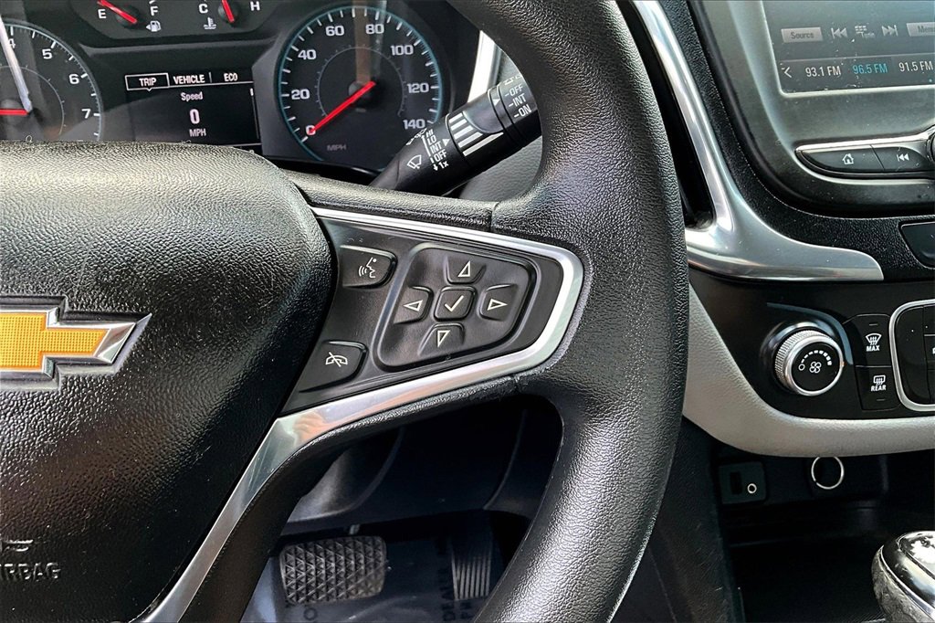 Certified 2018 Chevrolet Equinox LS image 12