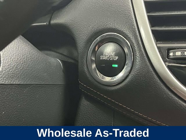 Used 2018 Chevrolet Trax LT w/ LT Convenience Package AWD/4WD image 31