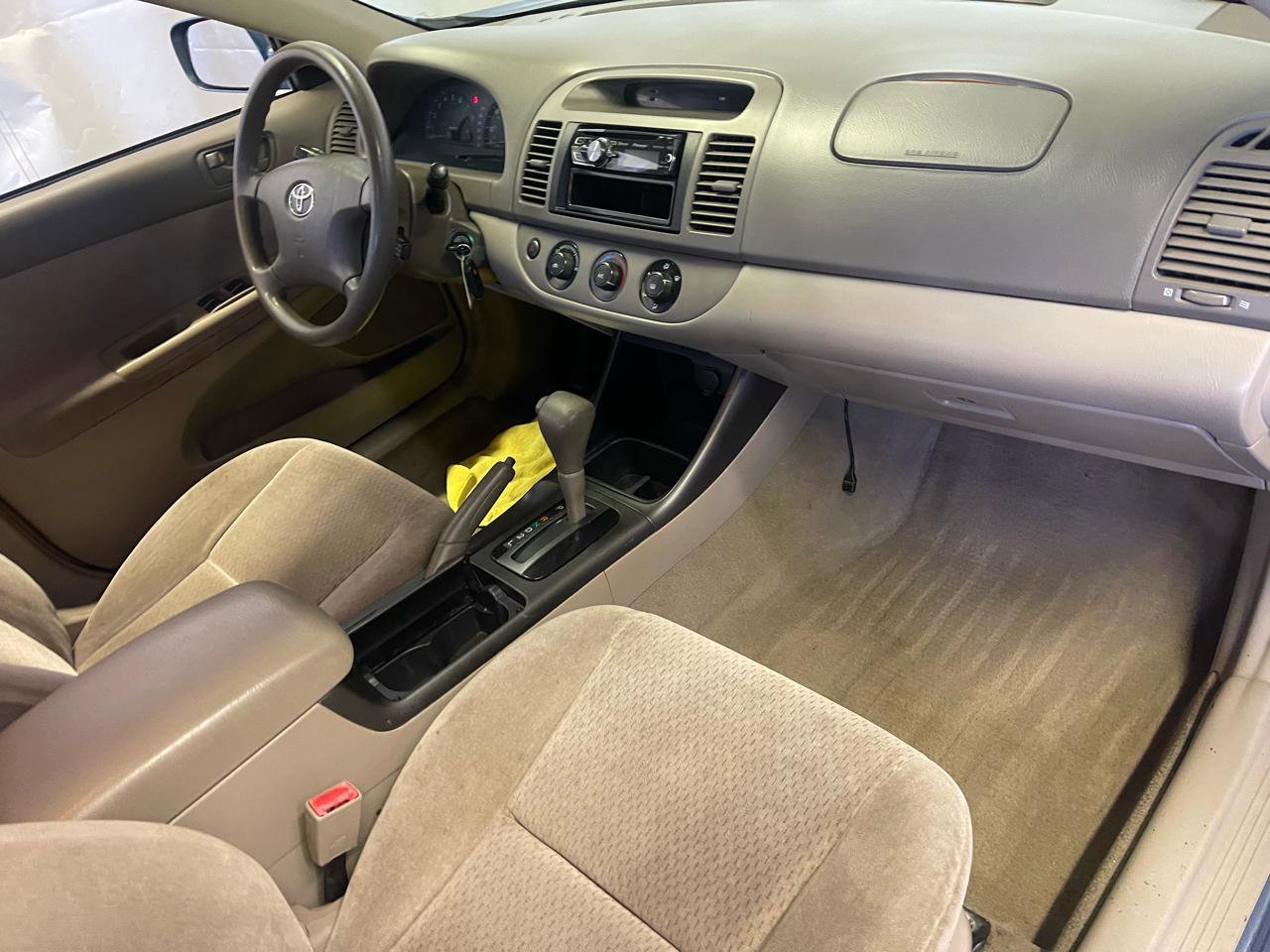 Used 2002 Toyota Camry LE FWD image 11